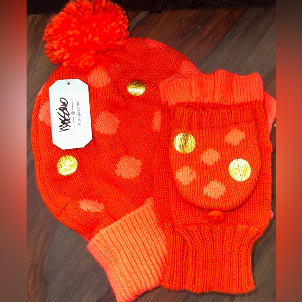 Women’s Mossimo Supply Co. knit set Gloves & Hat - Vibrant Orange with Gold Foil